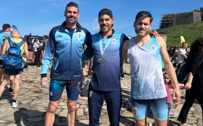 Crónica Abril 5/6 Compostela, Vigo e máis