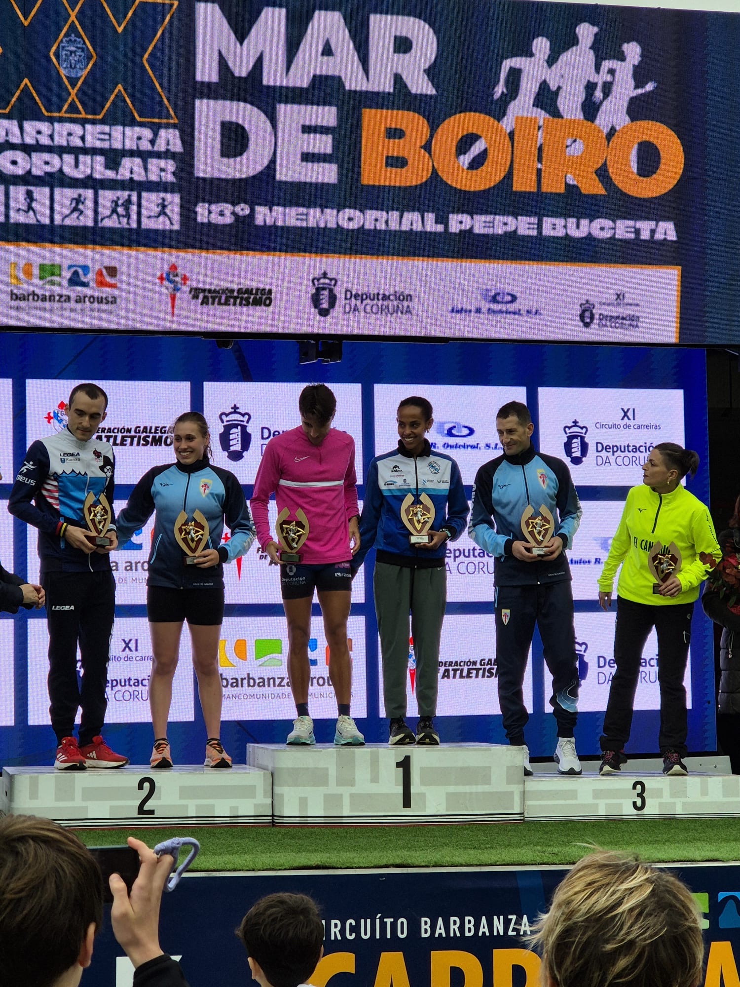 Crónica Decembro 6/7 Valencia, Boiro e máis