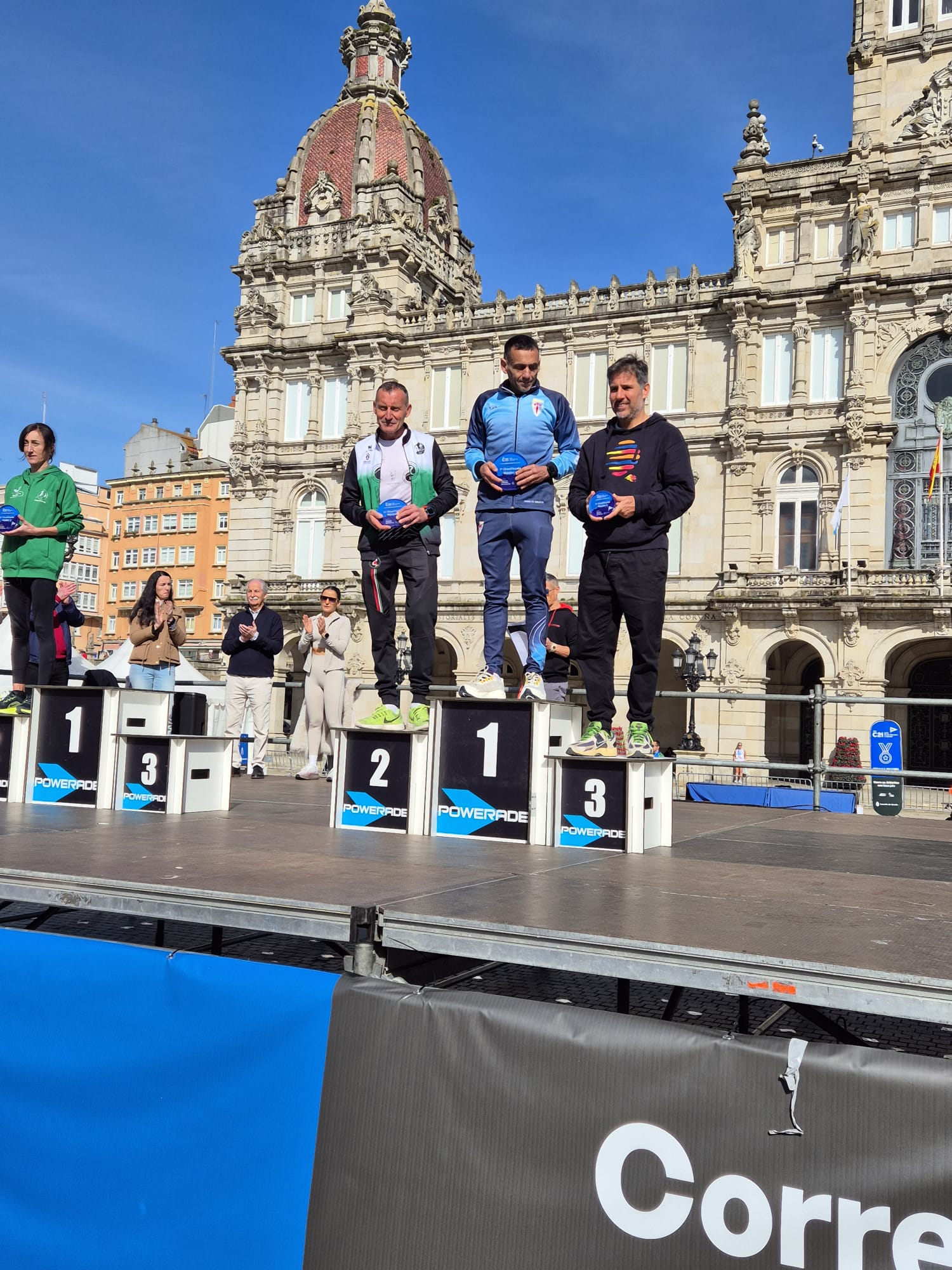 Crónica Febreiro/Marzo 28/01 Coruña e máis